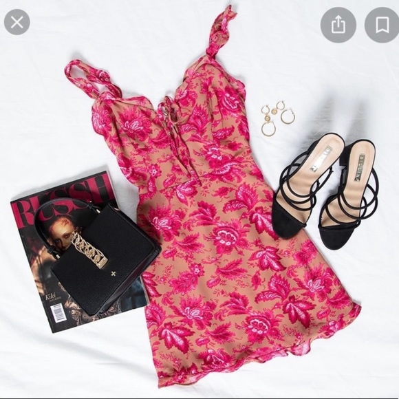 BEGINNING BOUTIQUE FLORAL MINI DRESS - Picture 2 of 7